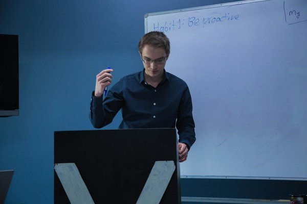 Développez votre carrière avec notre formation en vente et marketing