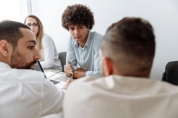 Stratégies innovantes en ressources humaines pour améliorer le recrutement